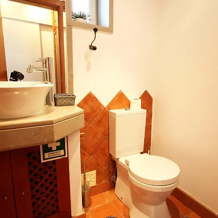 Vila Dona Ana Tavira